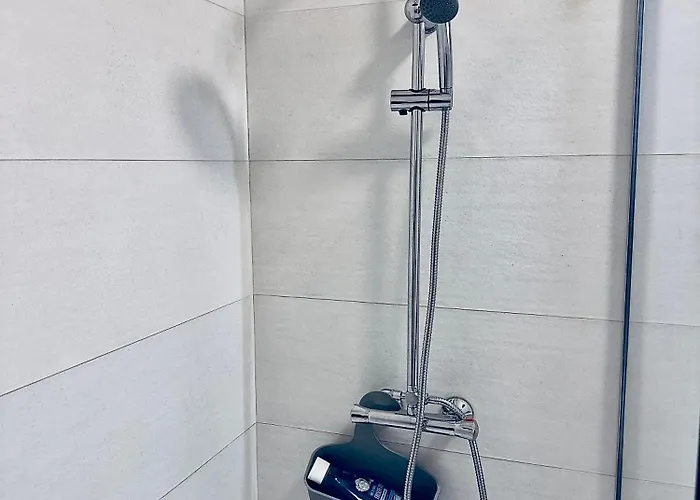 Mi Casa Orlando Fanabe Адехе