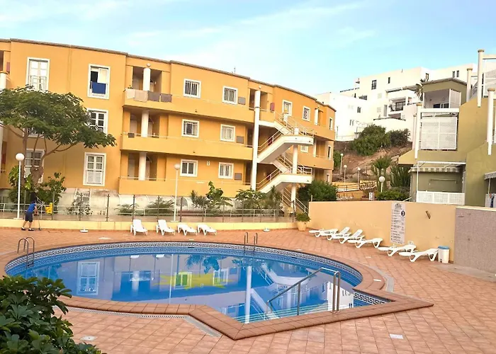 Mi Casa Orlando Fanabe * Адехе