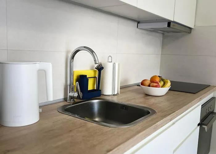 Mi Casa Orlando Fanabe Адехе